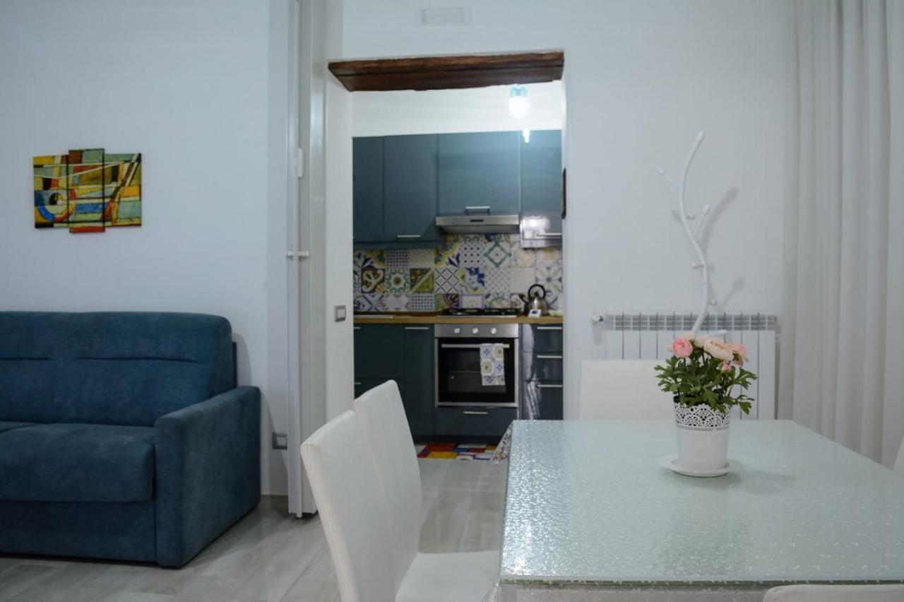 Al Teatro Verdi Luxury Apartment Салерно Экстерьер фото
